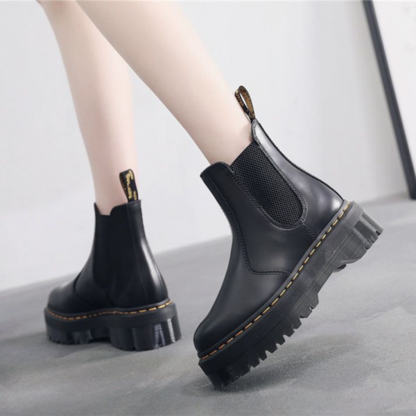 Bota Chelsea Lola Elástico Couro - Image 5