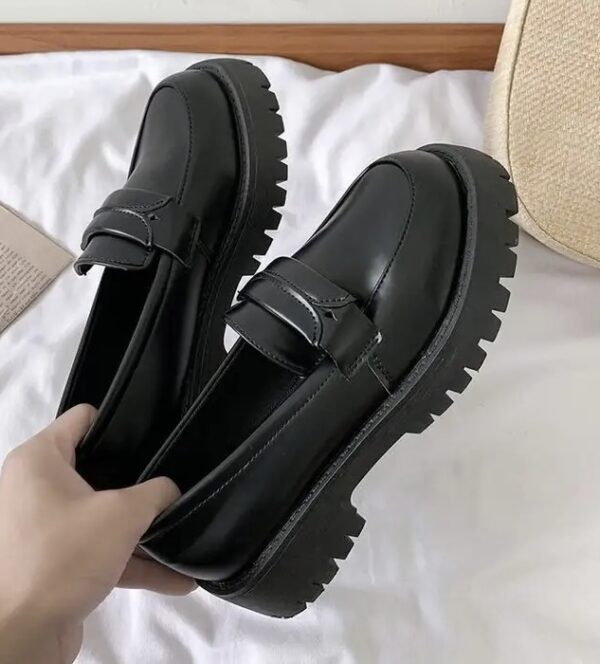 Sapato Mocassim Luna Preto - Image 2