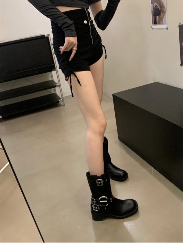 Bota Suki Couro Legítimo com Fivela - Image 4