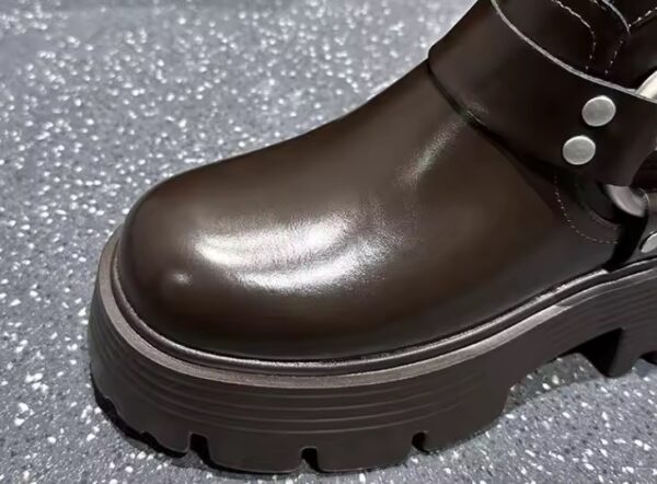 Bota Mayhem Cano Curto Couro - Image 10